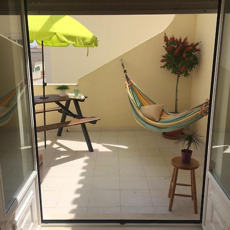 아토우기아다발레이아 Pineapple Surf House 호스텔 외부 사진