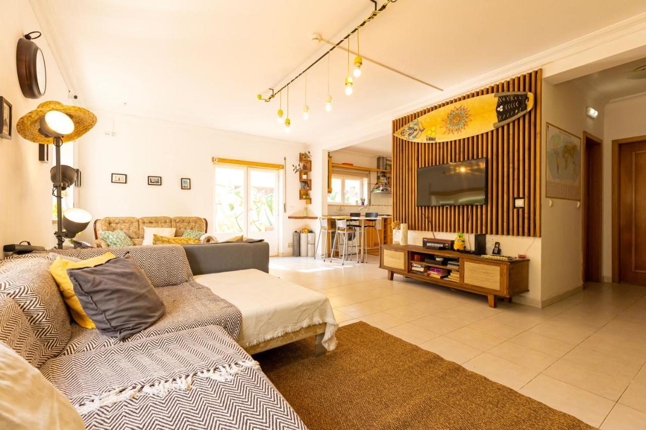 아토우기아다발레이아 Pineapple Surf House 호스텔 외부 사진