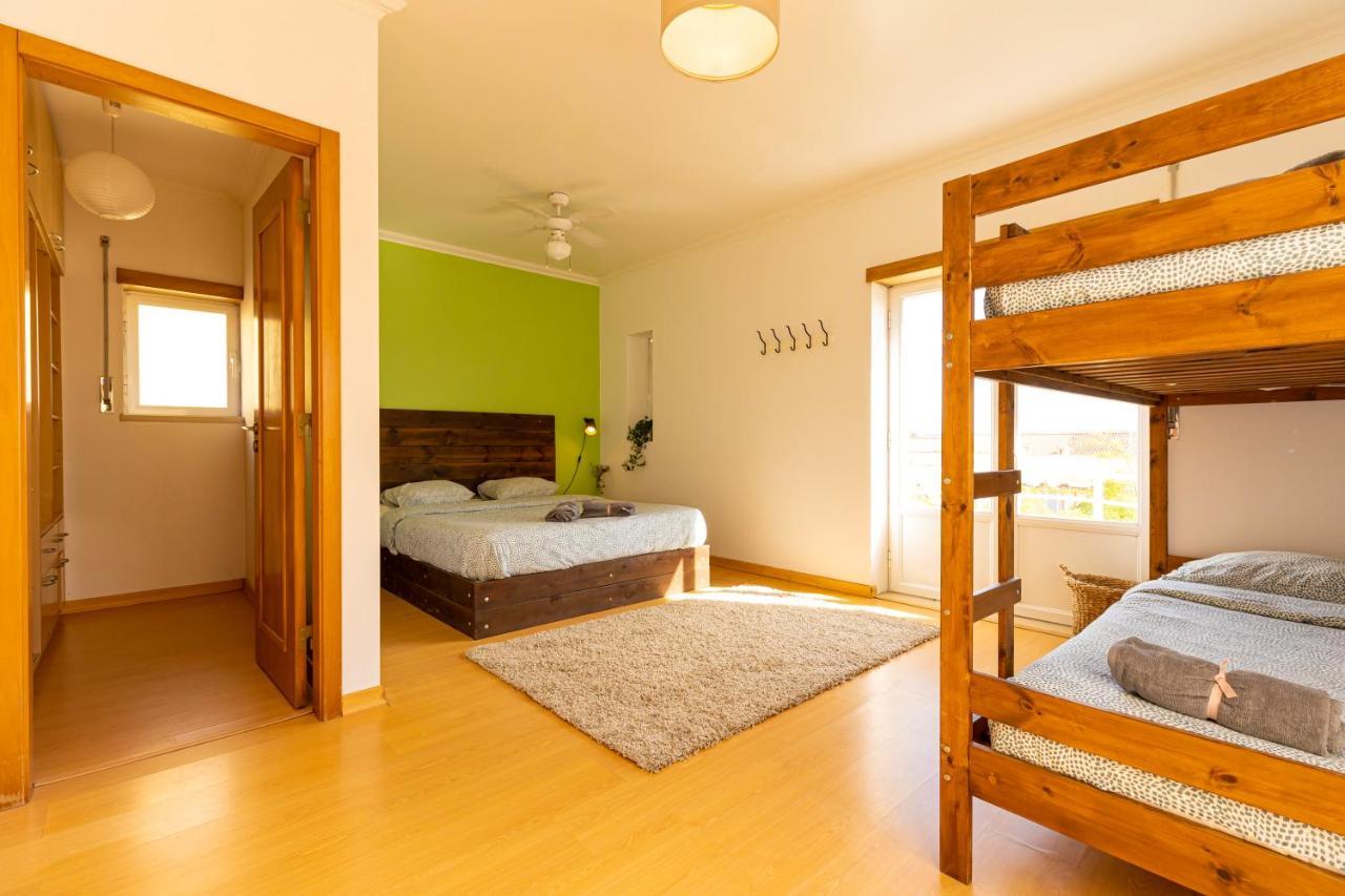 아토우기아다발레이아 Pineapple Surf House 호스텔 외부 사진
